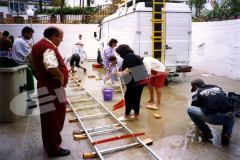021_A_Flood_on_set_1